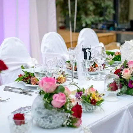Hotel Grand Le Nesk 3*